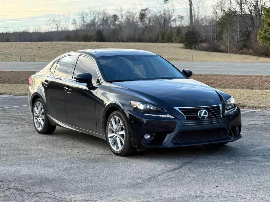 Lexus IS 250      2015