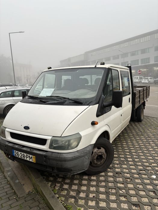 Ford Transit ano 2000 Mês Abril