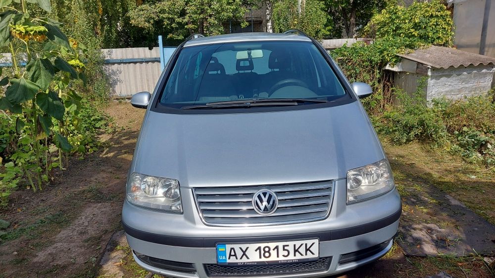 Продам минивен 7 мест