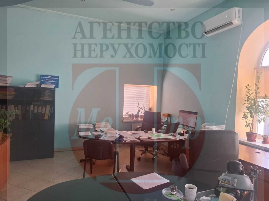 Здам в оренду фасадний виробничо-складський комплекс(вул.Чигиринська)