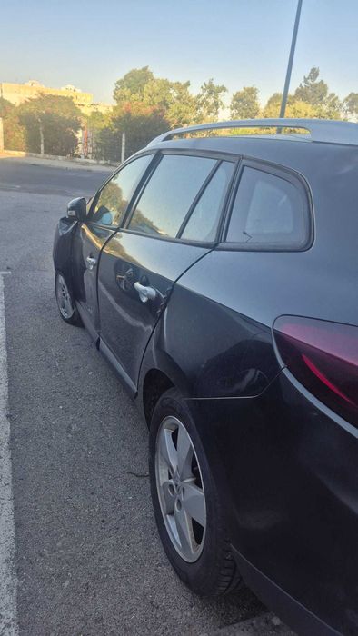 Venda de Viatura Renault Megane 1.5 DCI (Carrinha)