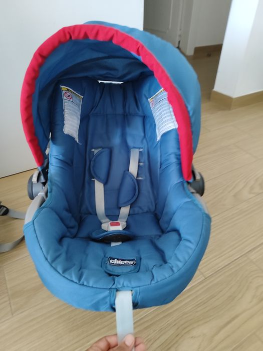 Carrinho e ovo Chicco 0-13kg