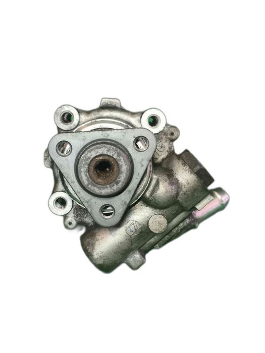 Bomba de Direçao Assistida AUDI A4 B8