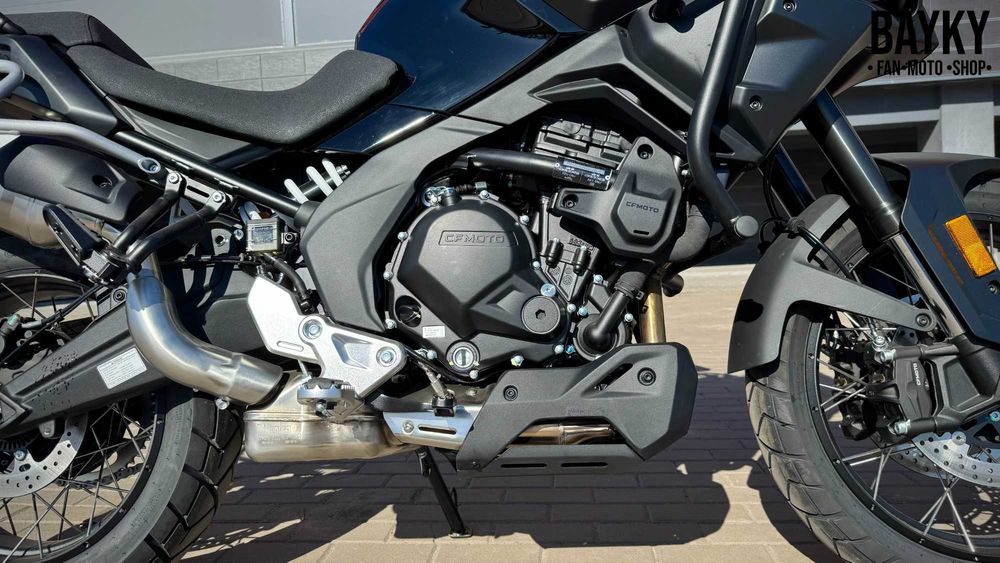 Мотоцикл CFMOTO 700MT  2026р