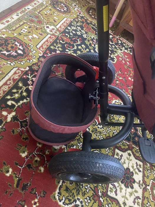 Трьохколісий велосипед з батьківською ручкою 3 в 1