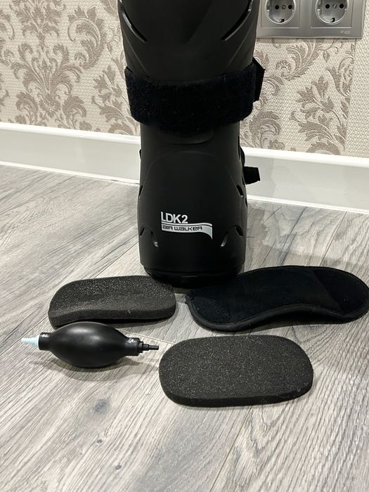 Ортез голеностопный LDK2 Air Walker с пневмофиксацией (размер L)