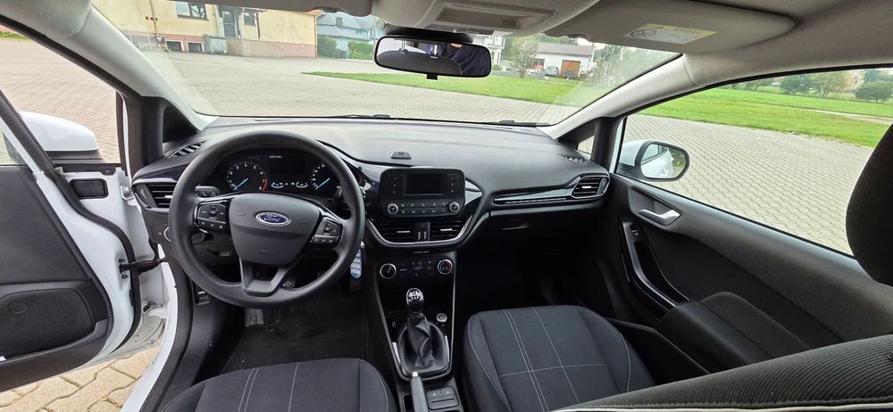 Ford Fiesta 2018r.Benzyna, bezwypadkowy 90 tyś.km. Polecam !