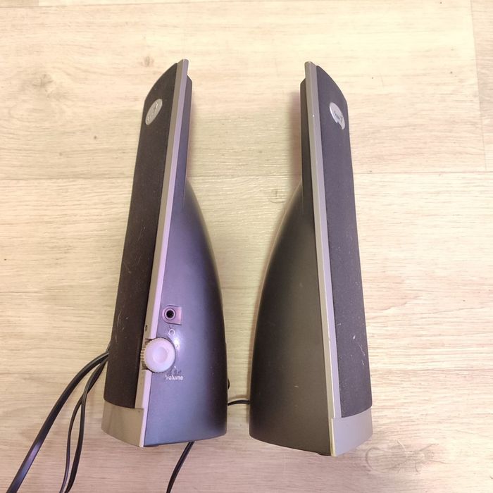 Колонки акустические Genius SP-J06

300