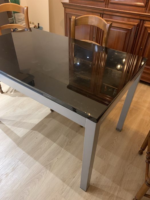 Mesa vidro preto