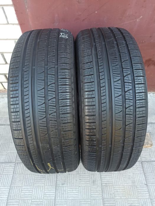 255/55/20-2 шт Піреллі оригінал з Німеччини.