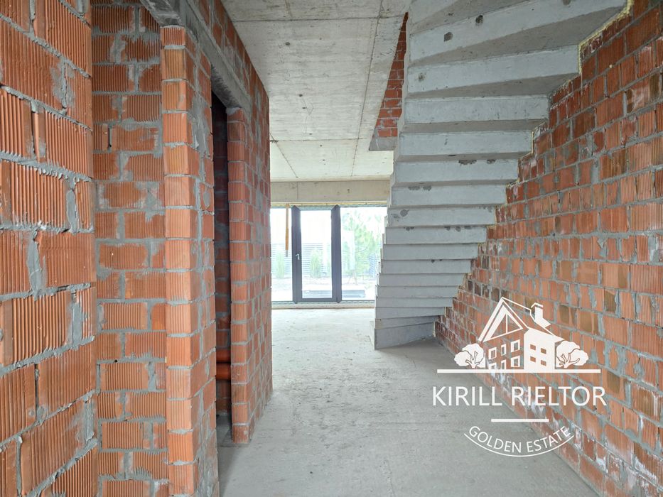 Продается  дуплекс с новой архитектурой  в кг «Золотые Ключи»