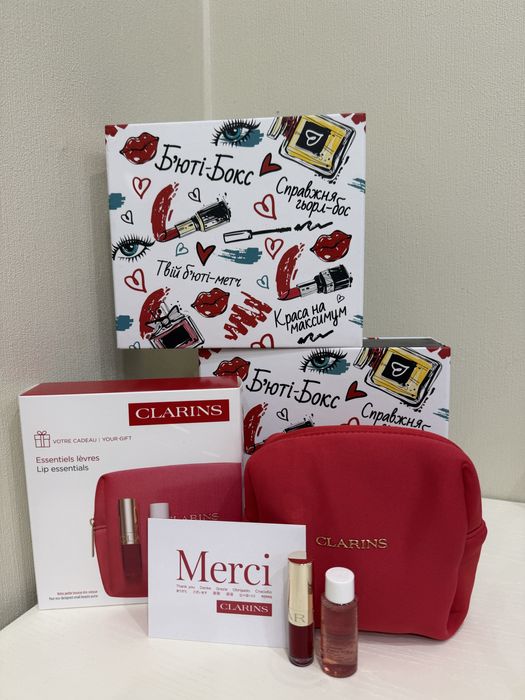 Набір подарунковий Clarins(Франція,оригінал,новий)
