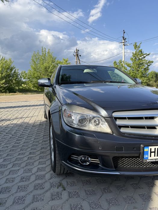 Продам Mercedes-Benz C-Class 2008