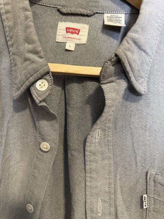 Camisas L em bom estado
