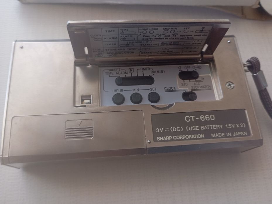 Despertador sharp  CT -660 de coleção
