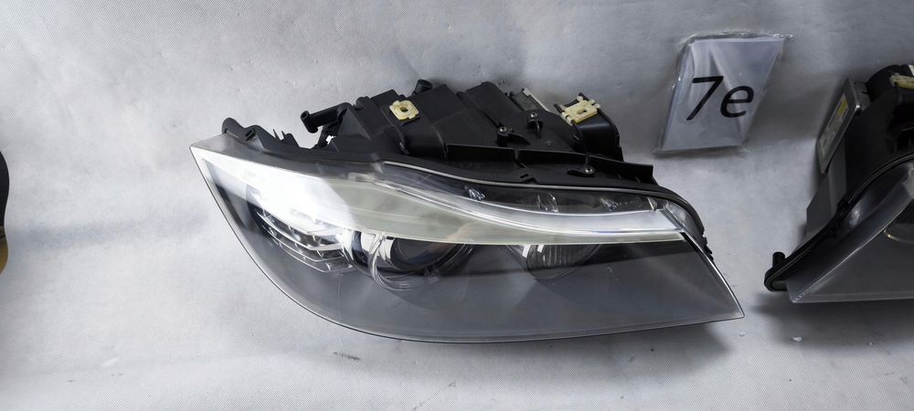 bmw e90 e91 lci lift xenon skretny lewy prawy reflektor 7202589 7202590