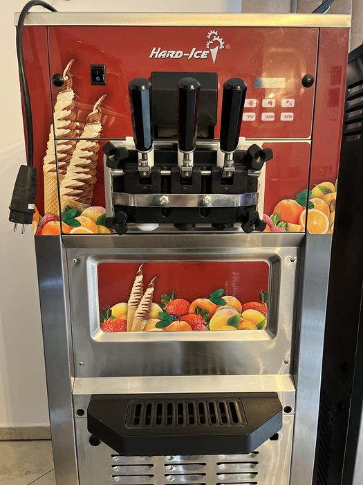 Maszyna do lodów włoskich i świderków Hard Ice