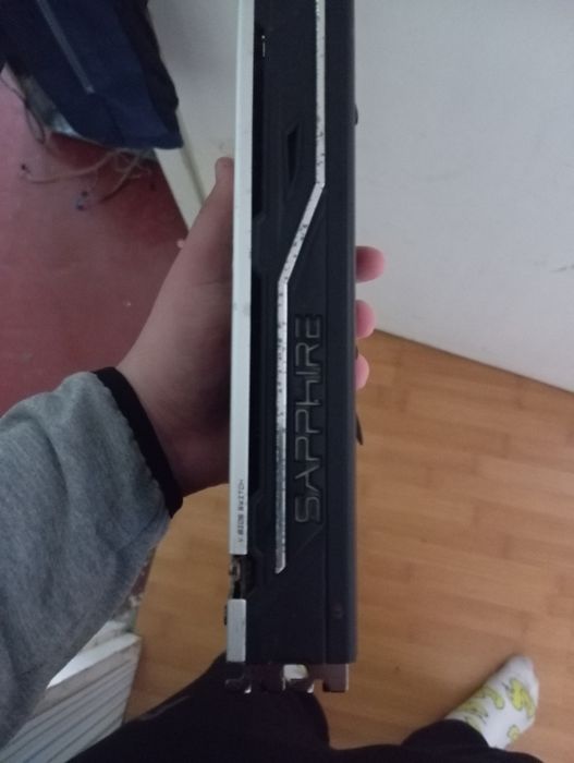 Видеокарта Rarhhire nitro +