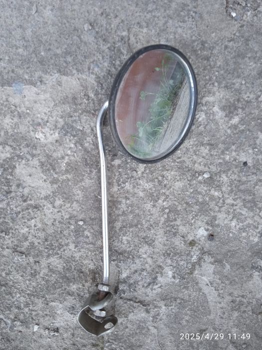 Дзеркало до мопеду