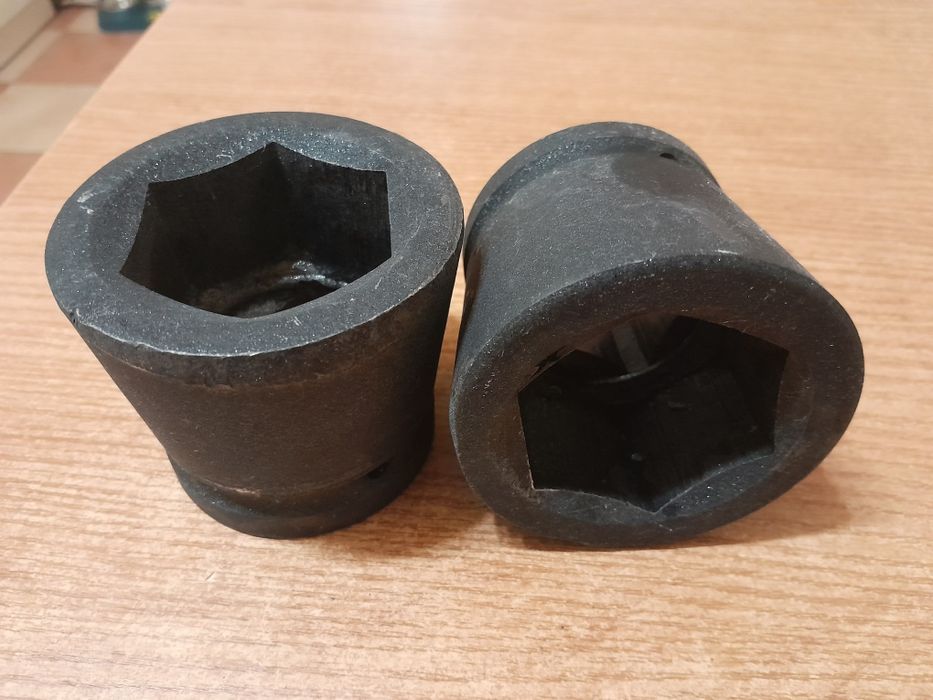 Продам торцову головку на 41 та 46