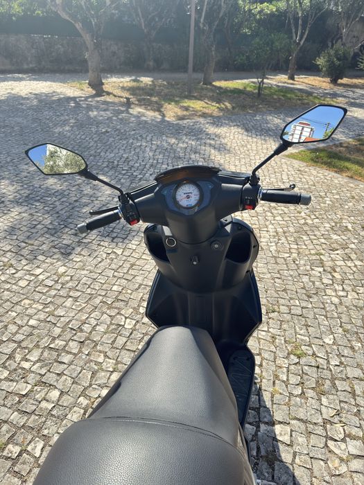Scooter 125cc - 9500km