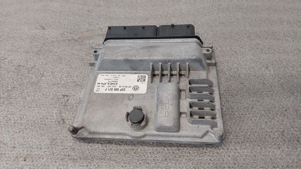 Centralina motor / ECU SKODA Fabia II Break (545, 5J)