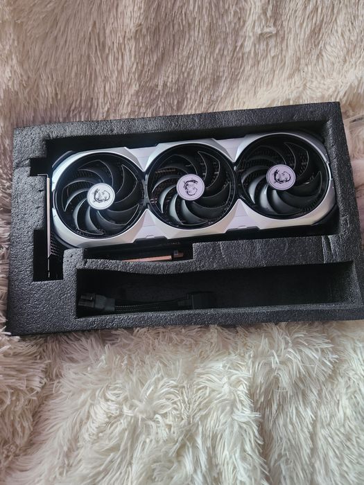 Відеокарта Rtx 4080 Super msi 16 gb Дефект