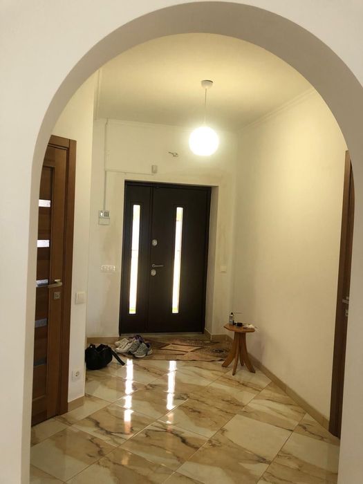 Продам будинок в с Підгайці площею 217 м2