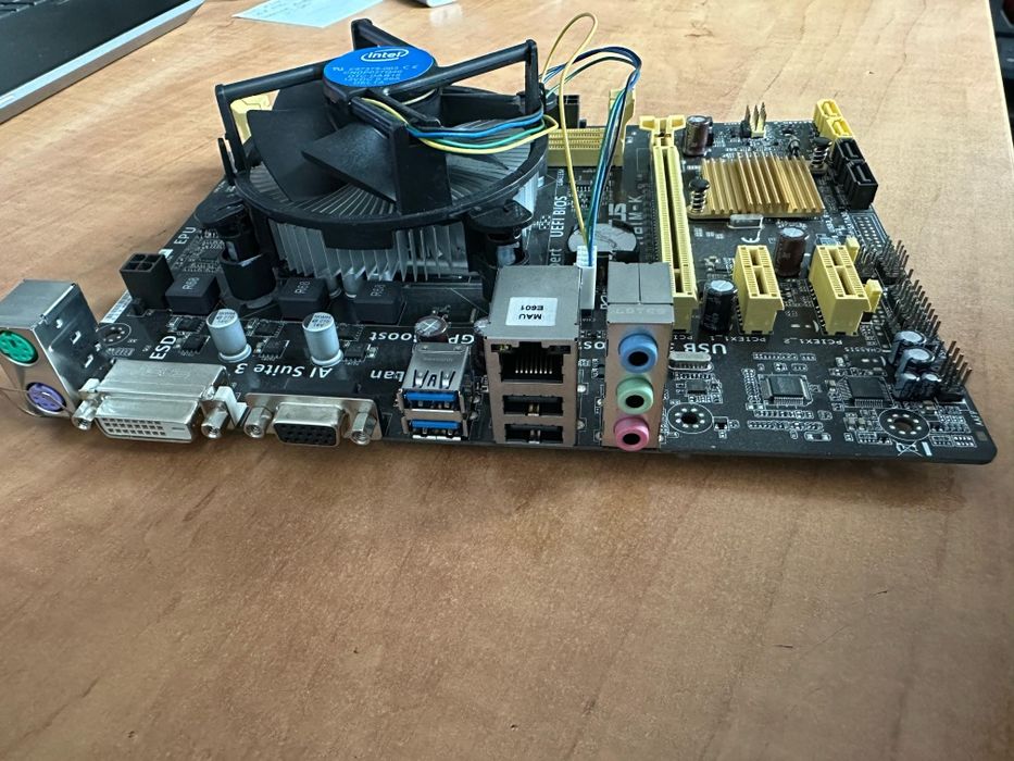 Asus H81MK + Intel i5-4590 BOX – Zestaw na sprzedaż Socket: LGA 1150