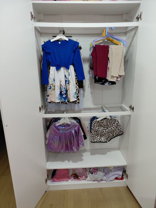 Roupeiro Ikea ..