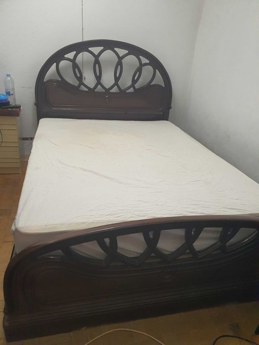 Cama e 2 mesas cabeceira Mogno