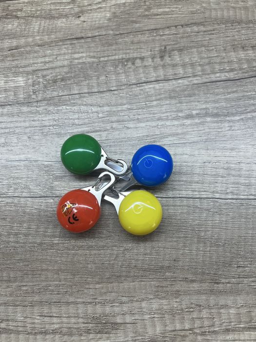 Ошейник, поводок, рулетка, миски для кота , для собаки