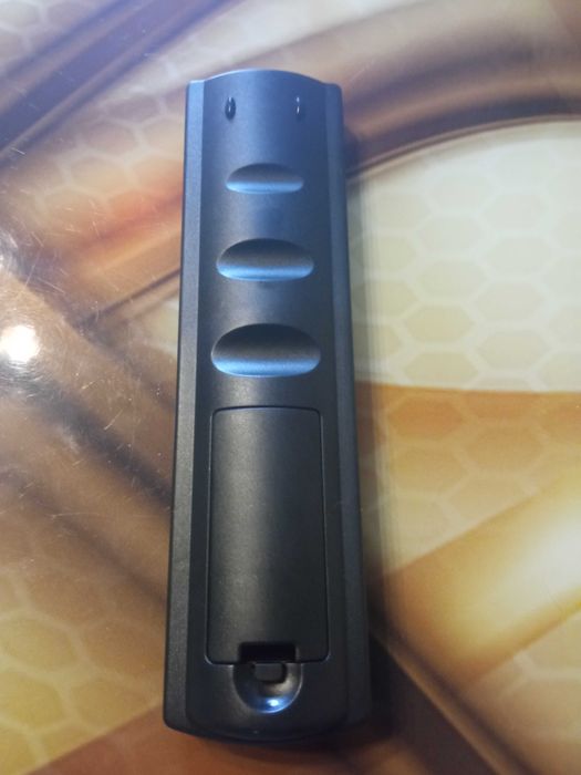 Пульт дистанційного керування програмований до 3-х пристроїв