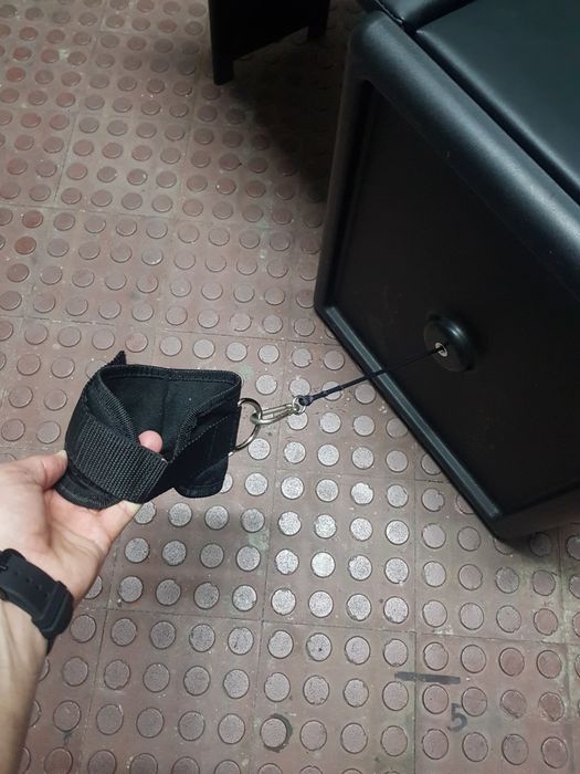 Fitness cube exelente para treinar e dar treinos online ou outdoor