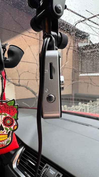 Відеореєстратор Globex HQS-215