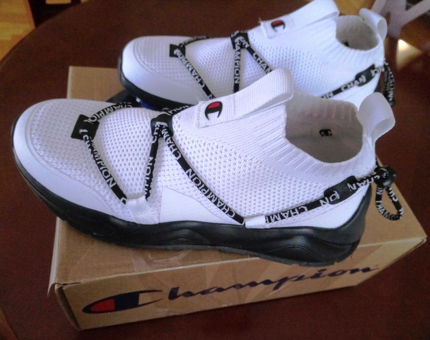 Кроссовки Champion