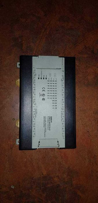 PLC omron CPM1A-40CDT-D-V1