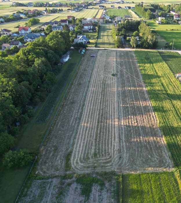 Sprzedam działkę ul Szkolna 13.39a