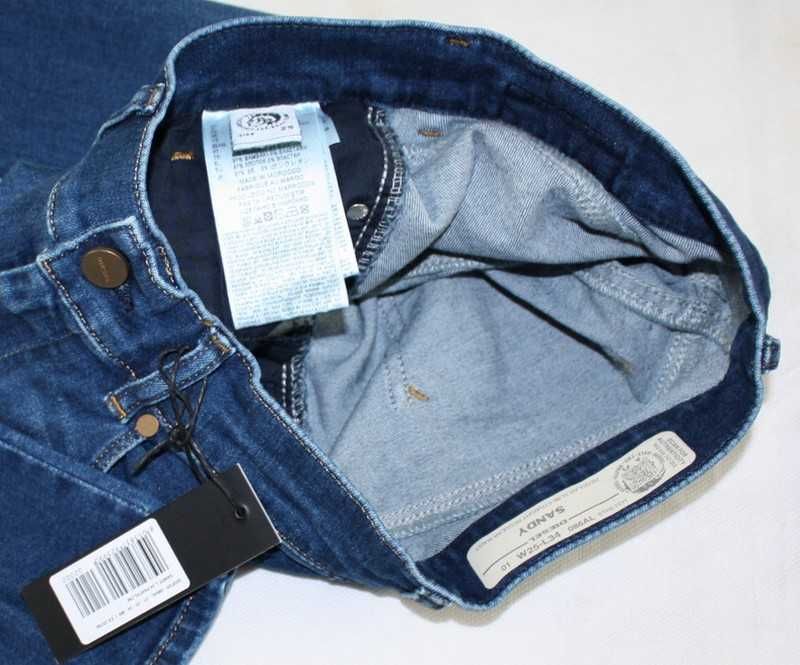 Damskie jeansy Diesel Sandy -Slim Stretch roz. W25/L34 cena 210 zł.