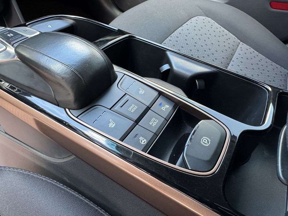 В продаже официальный Hyundai Ioniq Electric 2019