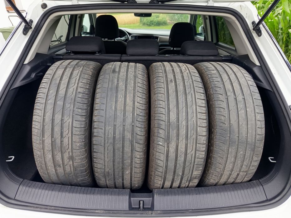 Bridgestone turanza 215/55/17 letnie