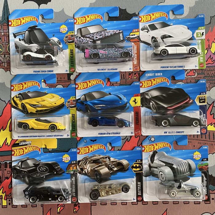 Колекційні машинки HOT WHEELS 2026 MAIN