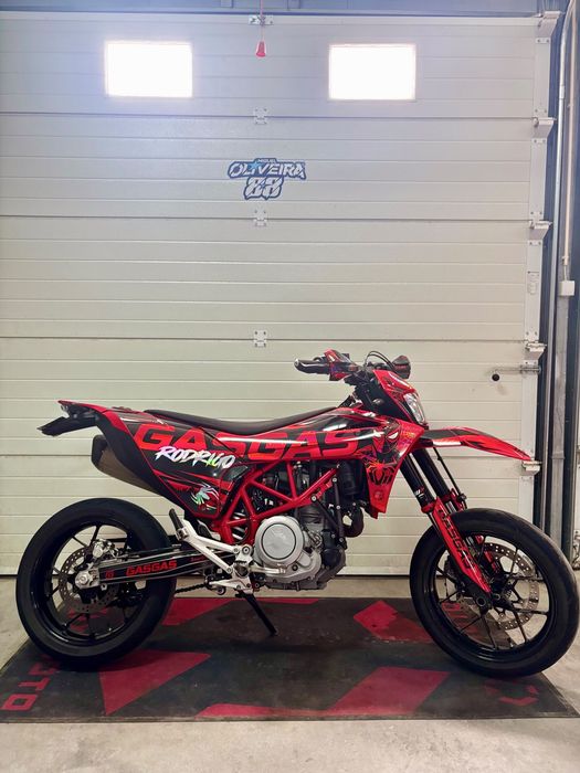 GasGas 700 Supermoto 2022