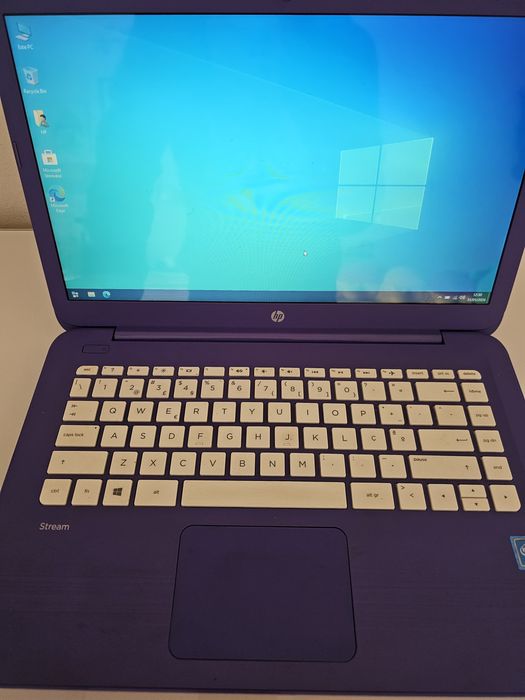 Computador portatil hp ( internet)