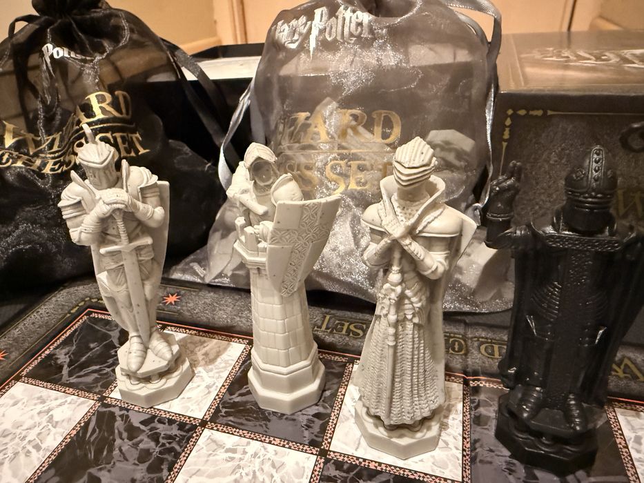 Шаховий набір Harry Potter (Гаррі Поттер) Wizard Chess Set
