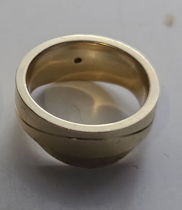 Pierścionek obrączka złota próba 585  + diament 0,05ct