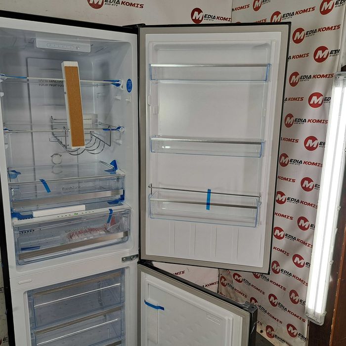 Lodówka Amica KGCN 387 110 S (2lata gwar) Klasa E/41dB/170cm wys/231 l