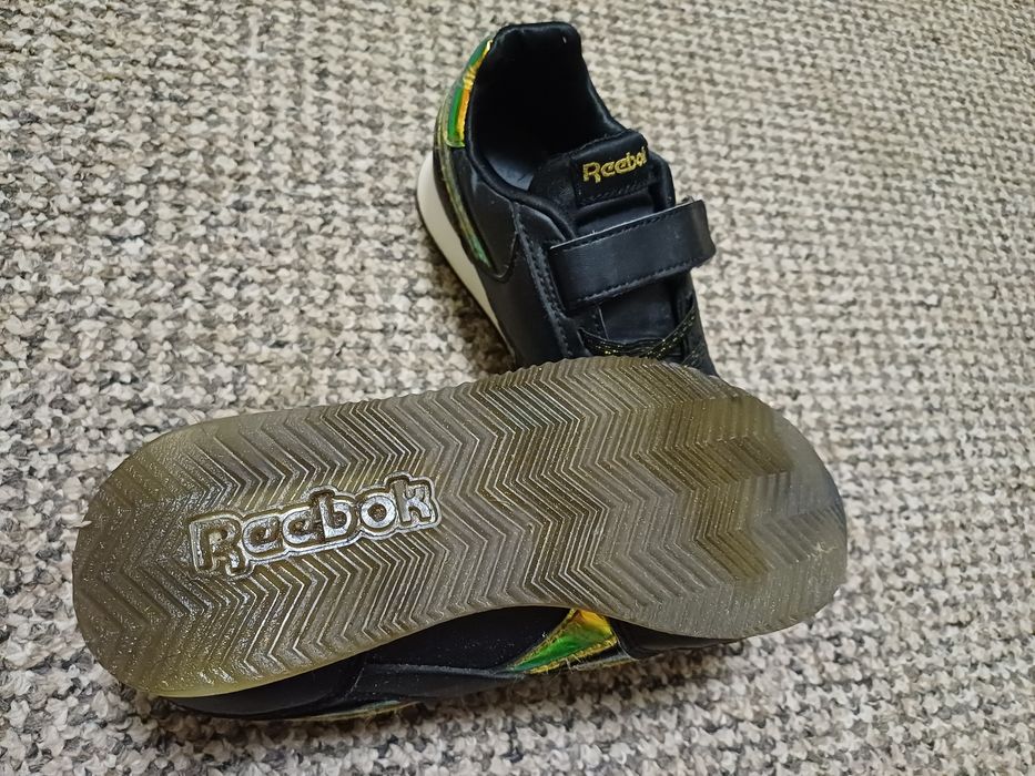 Дитячі маратонки ( кросівки) 30.5р