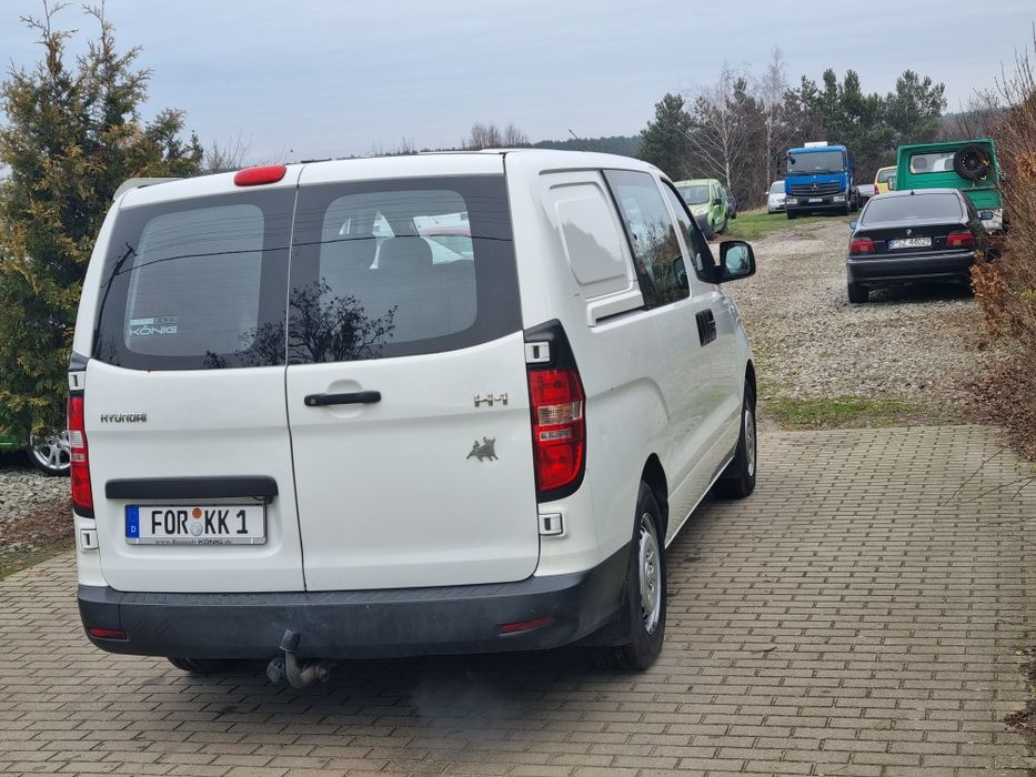 Śliczny hyundai hyundai 1 Starex grand 6 osobowy