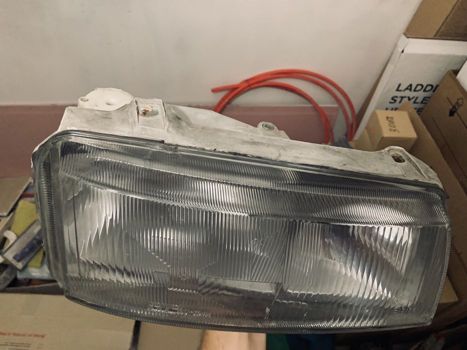 Фара VW PassatB4 Пассат Б4